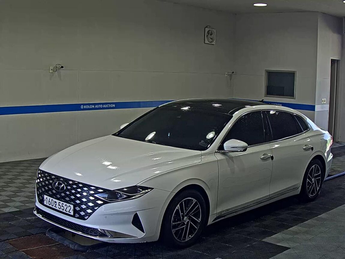 HYUNDAI THE NEW GRANDEUR IG LPi 3.0 RENTAL CAR MODERN 2021 - zdjęcie 2