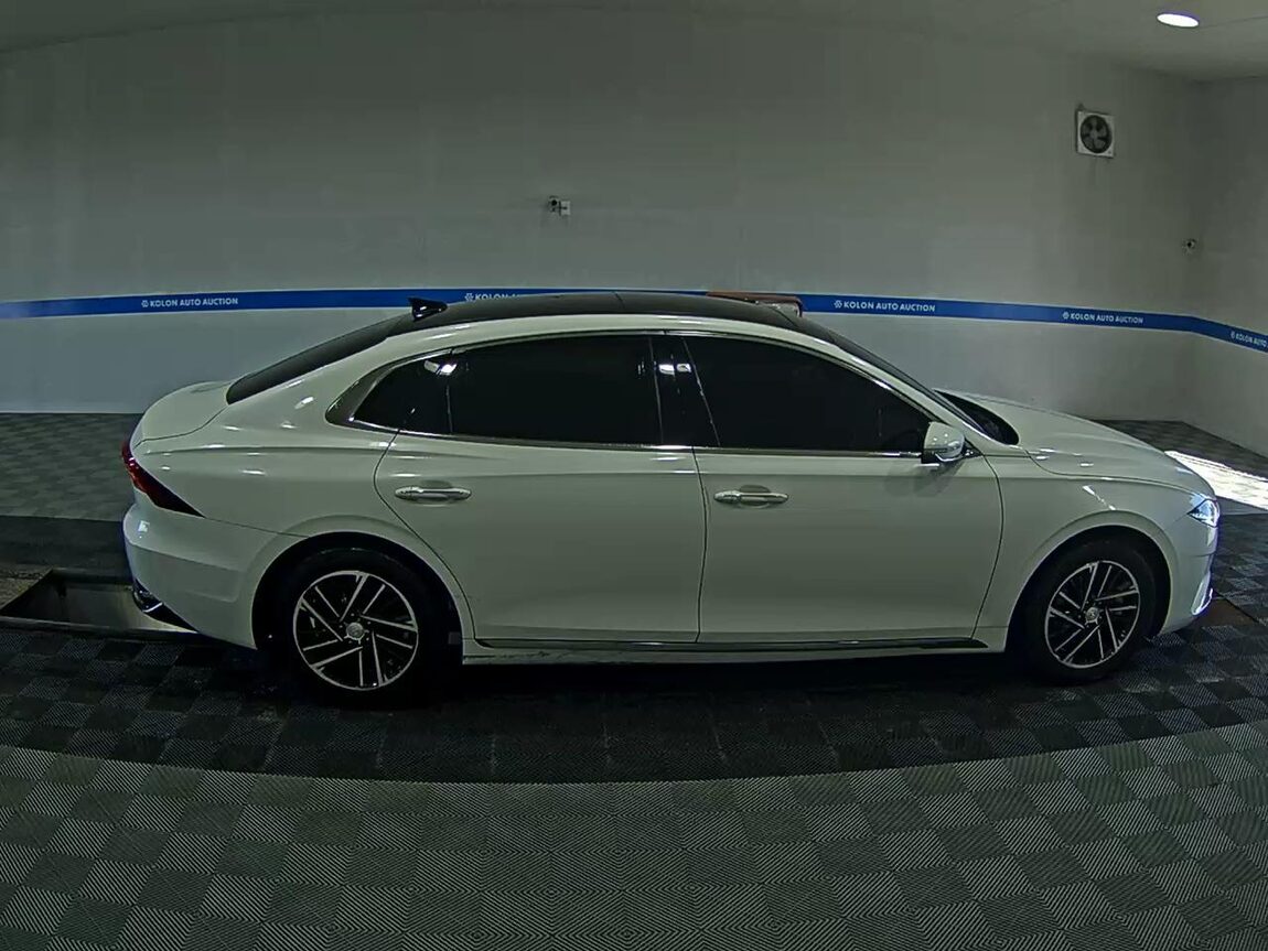 HYUNDAI THE NEW GRANDEUR IG LPi 3.0 RENTAL CAR MODERN 2021 - zdjęcie 4