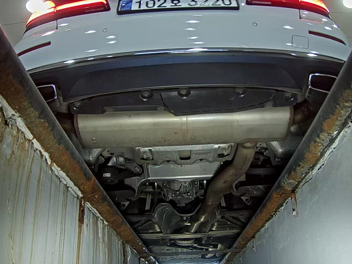 BMW 5 SERIES (7TH GEN) 520i LUXURY 2021 - zdjęcie 8