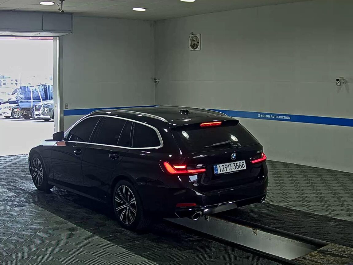 BMW 3 SERIES (7TH GEN) TOURING 320i 2026 - zdjęcie 6