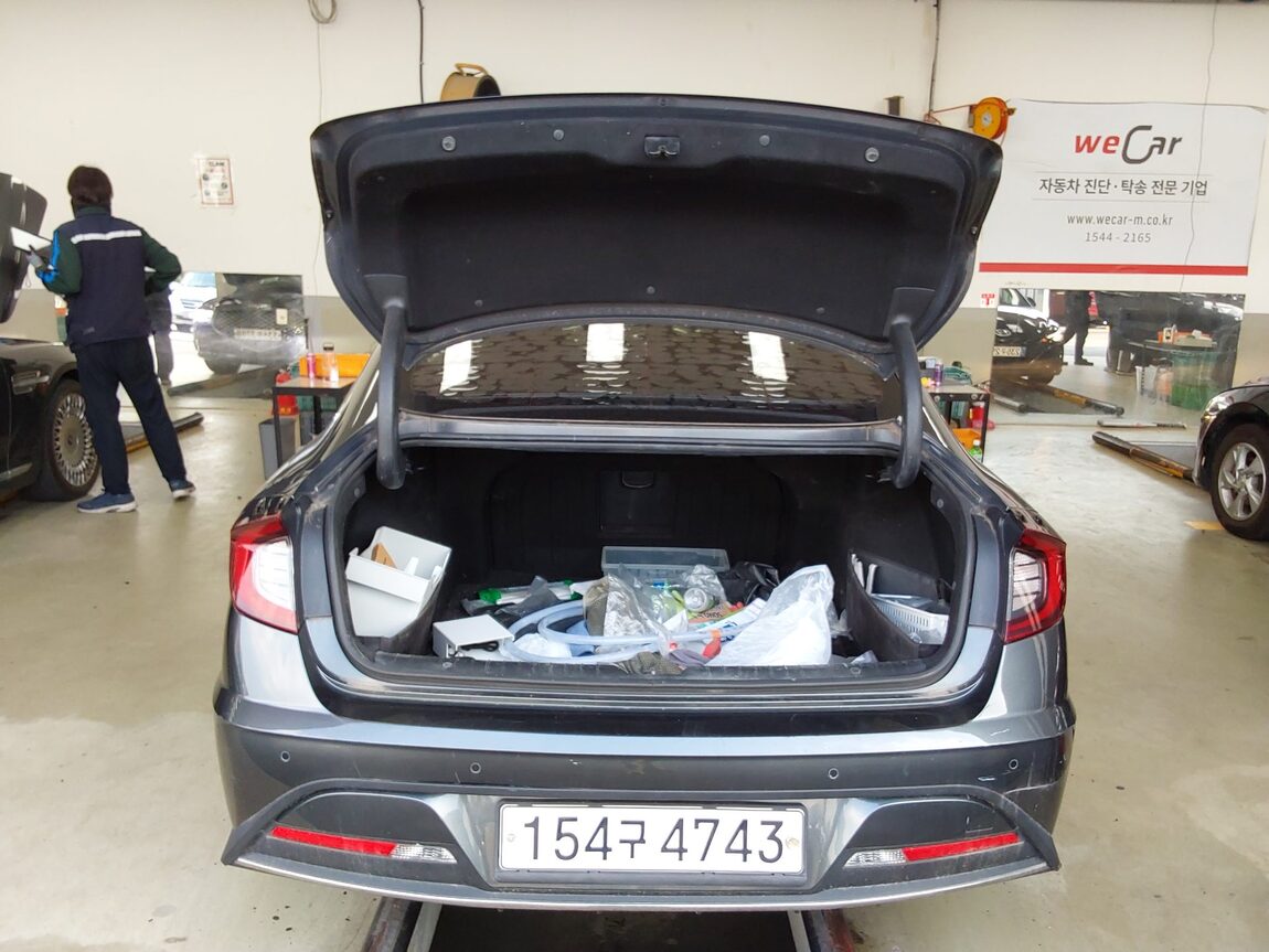 HYUNDAI SONATA (DN8) G2.0 PREMIUM FAMILY 2020 - zdjęcie 15