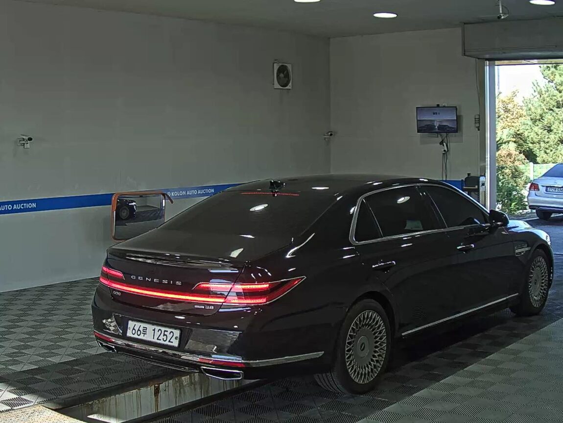GENESIS G90 3.8 AWD PREMIUM LUXURY 2019 - zdjęcie 5