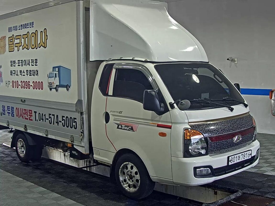 KOREA TRIAXLE CARGO 1 TON LONG BODY 2018 - zdjęcie 3