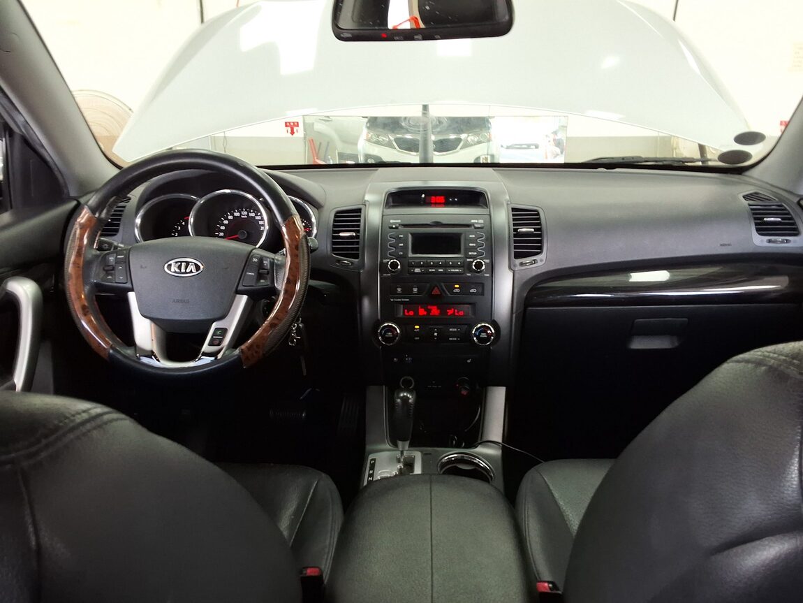 KIA SORENTO R DIESEL 2.2 2WD TLX PREMIUM MODEL 2010 - zdjęcie 11
