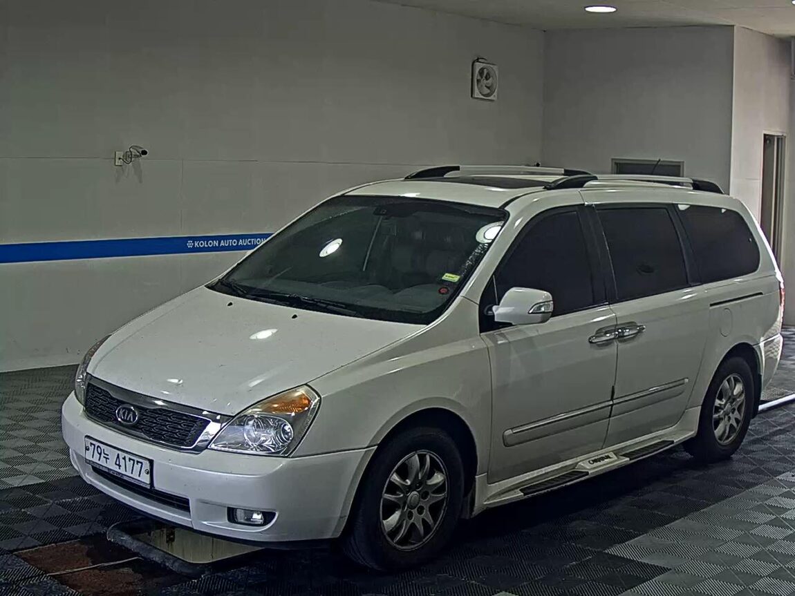 KIA CARNIVAL R 11-SEATER DIESEL GLX PREMIUM 2012 - zdjęcie 2