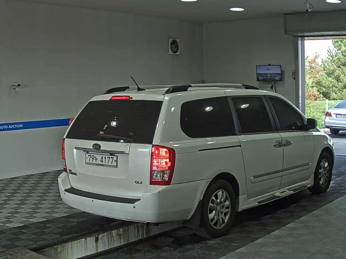 KIA CARNIVAL R 11-SEATER DIESEL GLX PREMIUM 2012 - zdjęcie 5