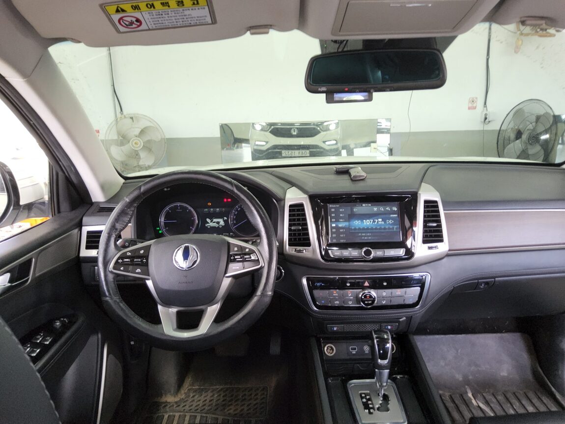 KG MOBILITY (SSANGYONG) G4 REXTON 2.2 4WD PRIME 2018 - zdjęcie 11
