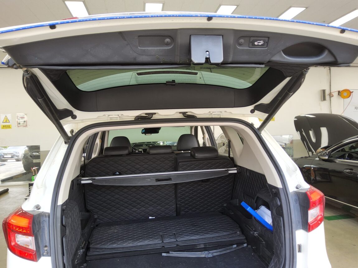 KG MOBILITY (SSANGYONG) G4 REXTON 2.2 4WD PRIME 2018 - zdjęcie 15