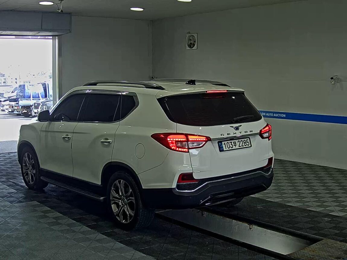 KG MOBILITY (SSANGYONG) G4 REXTON 2.2 2WD EURASIA EDITION 2018 - zdjęcie 6