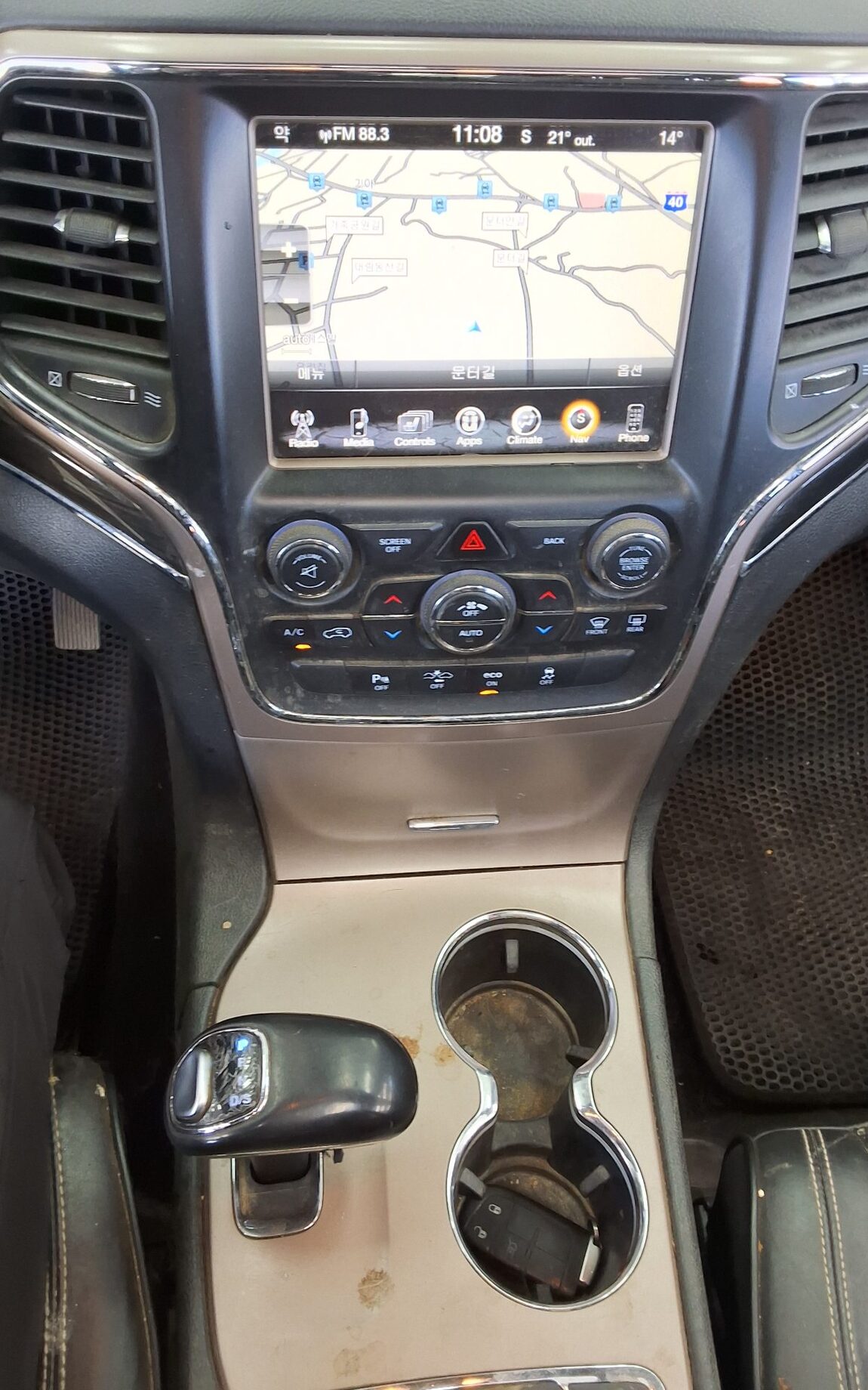 JEEP GRAND CHEROKEE (WK2) 3.0 V6 TURBO DIESEL OVERLAND 2014 - zdjęcie 18