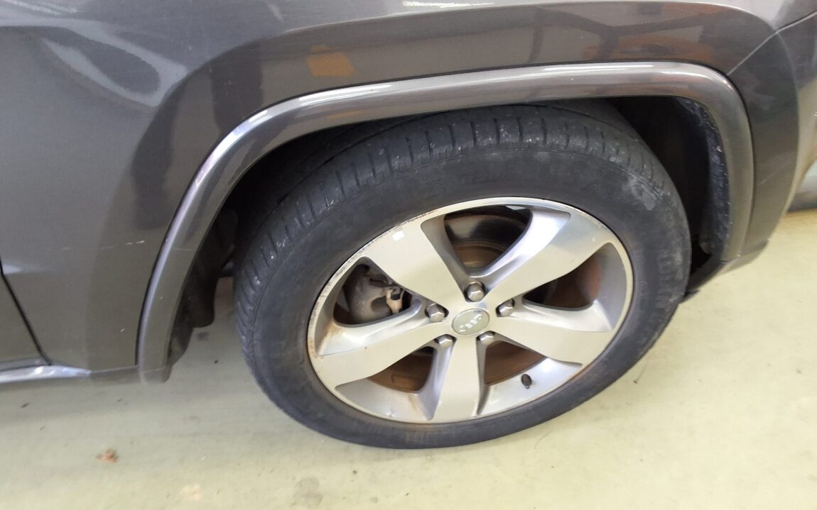 JEEP GRAND CHEROKEE (WK2) 3.0 V6 TURBO DIESEL OVERLAND 2014 - zdjęcie 27