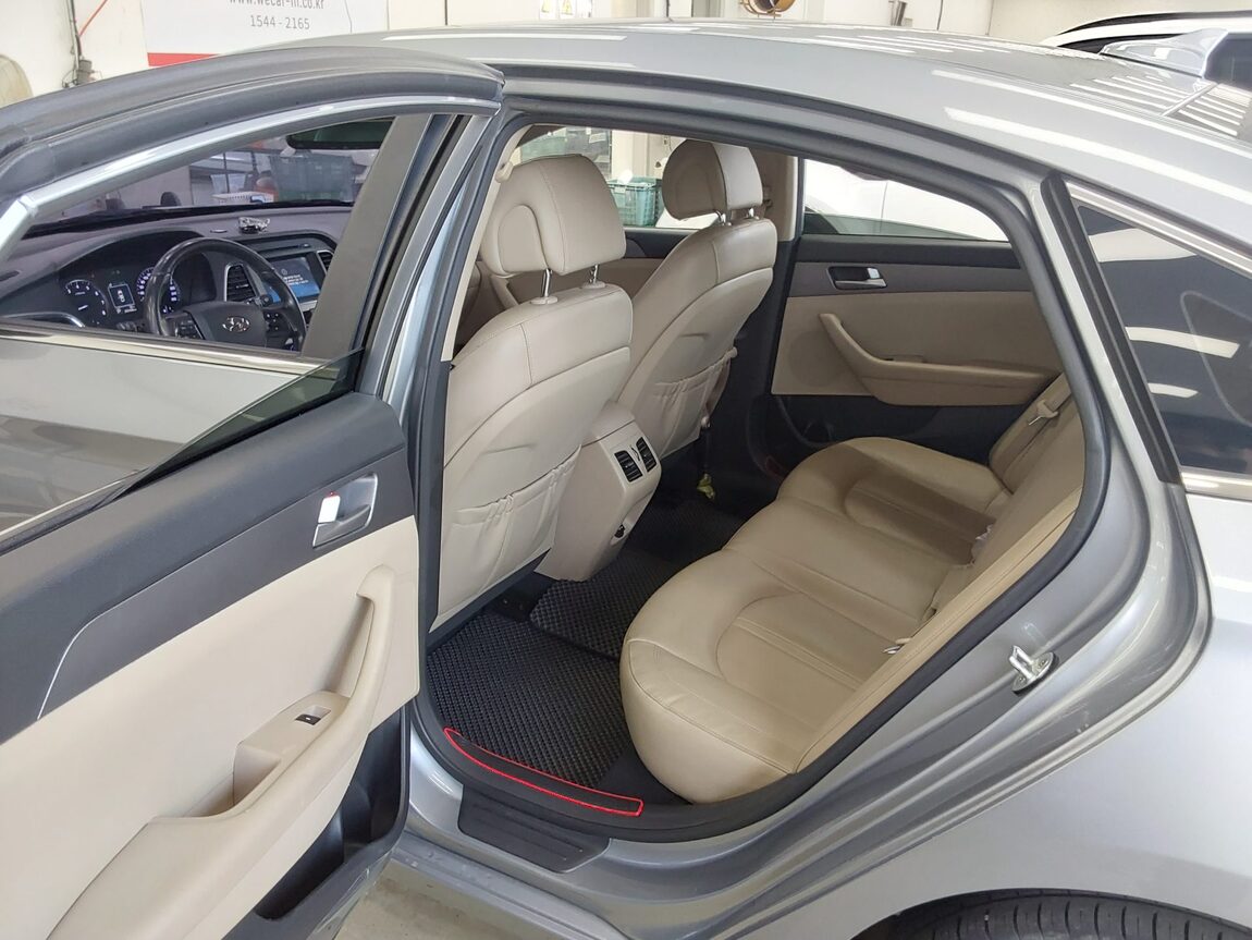 HYUNDAI LF SONATA LPi RENTAL CAR PREMIUM 2015 - zdjęcie 12