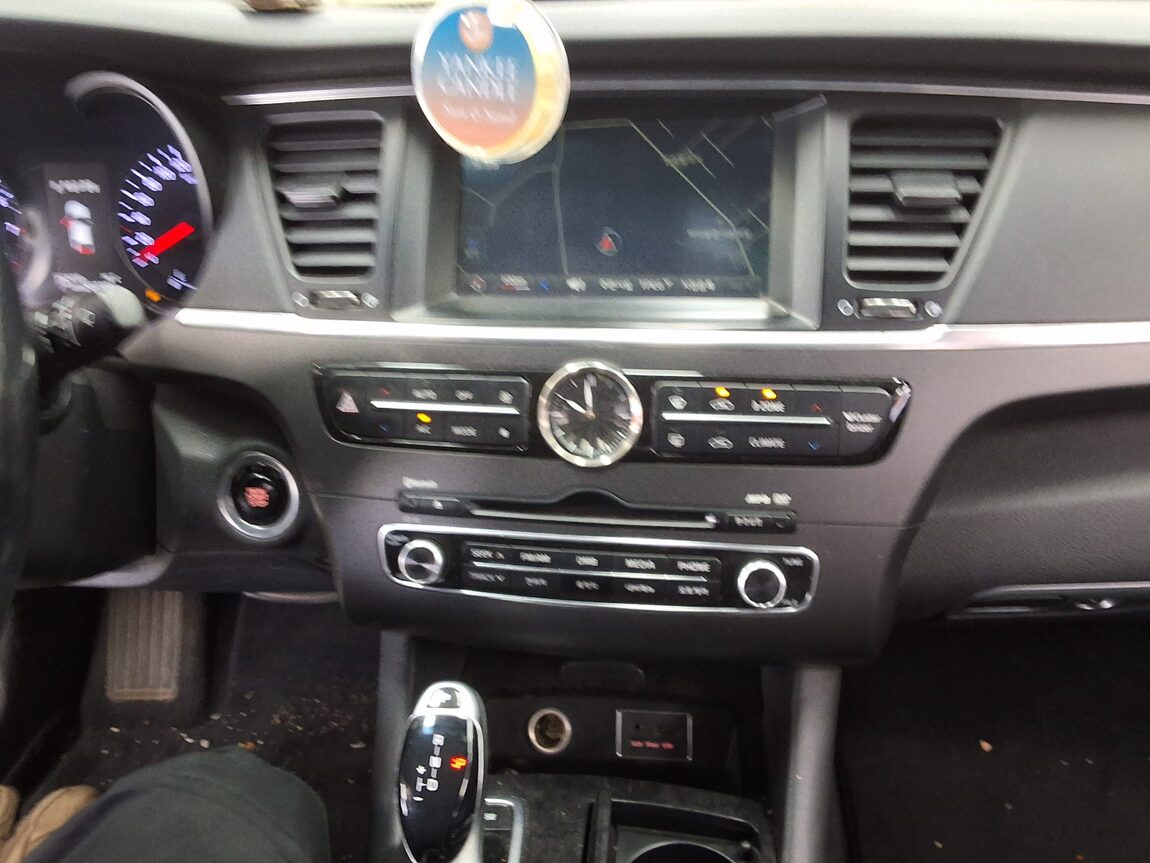 KIA K9 (KH) 3.3 GDI EXECUTIVE 2014 - zdjęcie 24