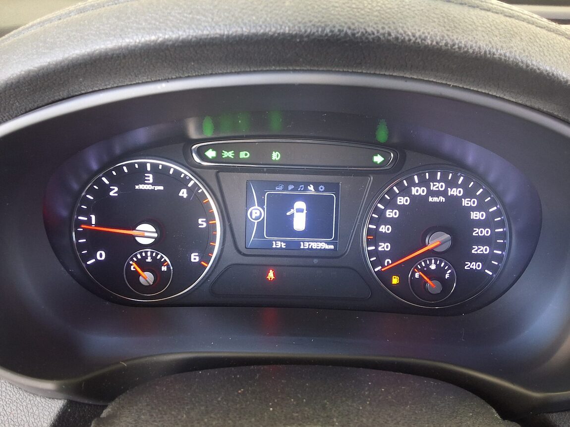KIA ALL NEW SORENTO R2.0 4WD PRESTIGE 2015 - zdjęcie 9