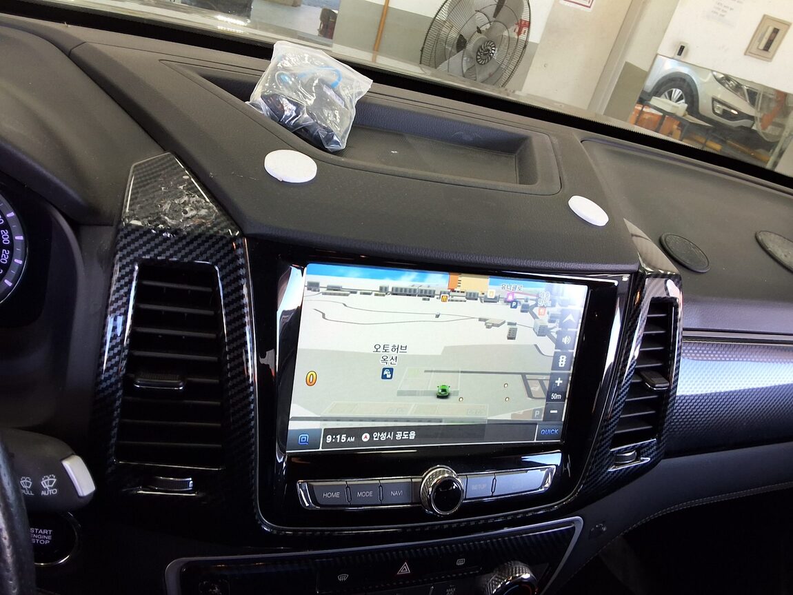 KG MOBILITY (SSANGYONG) REXTON SPORTS 2.2 4WD PRESTIGE SPECIAL 2020 - zdjęcie 17