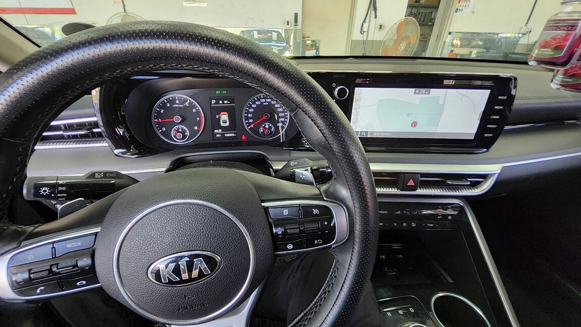 KIA NEW K5 (DL3) 2.0 GASOLINE PRESTIGE 2021 - zdjęcie 18