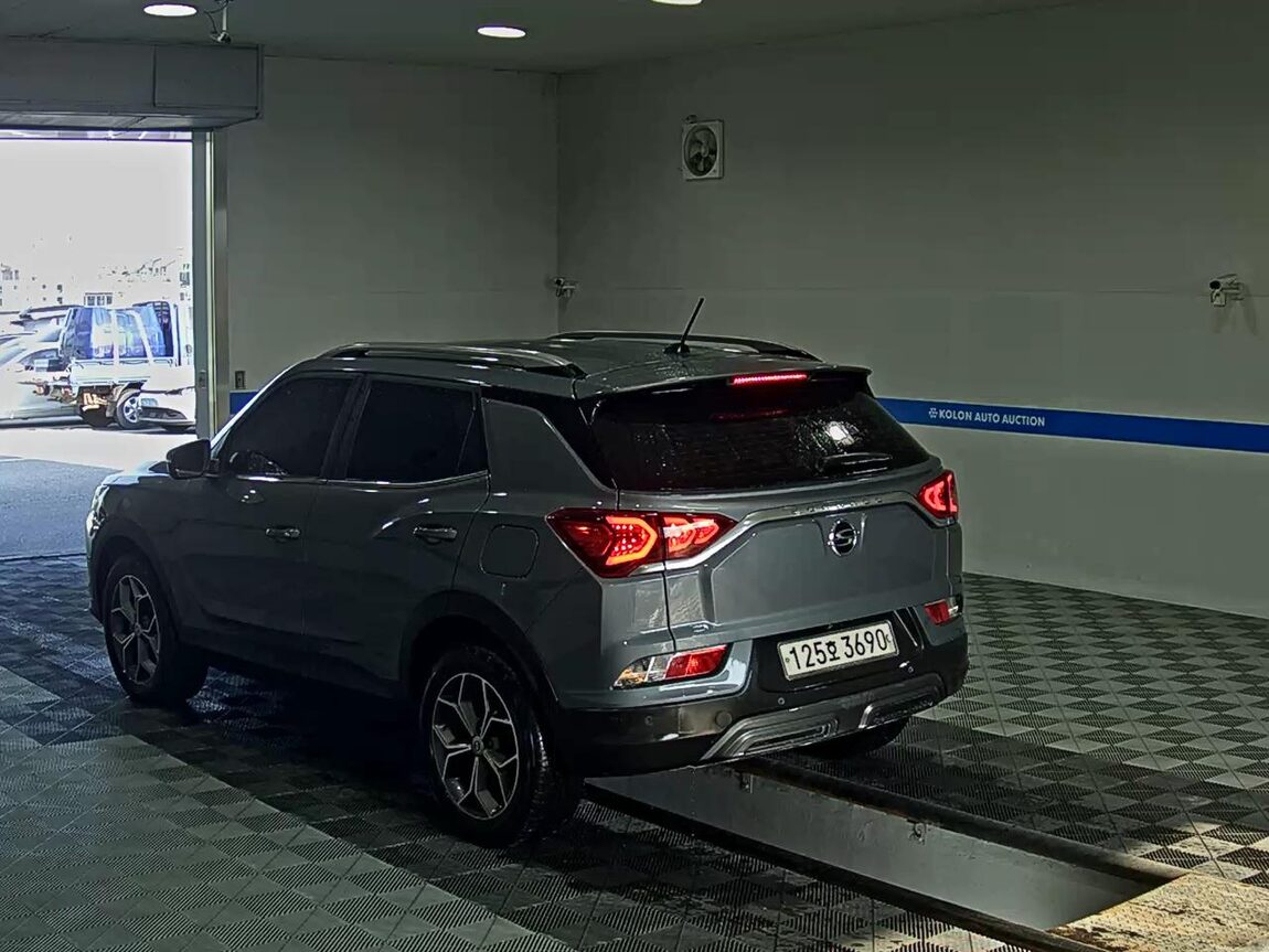 KG MOBILITY (SSANGYONG) ALL NEW KORANDO 1.5 GASOLINE 2WD C5 2023 - zdjęcie 6