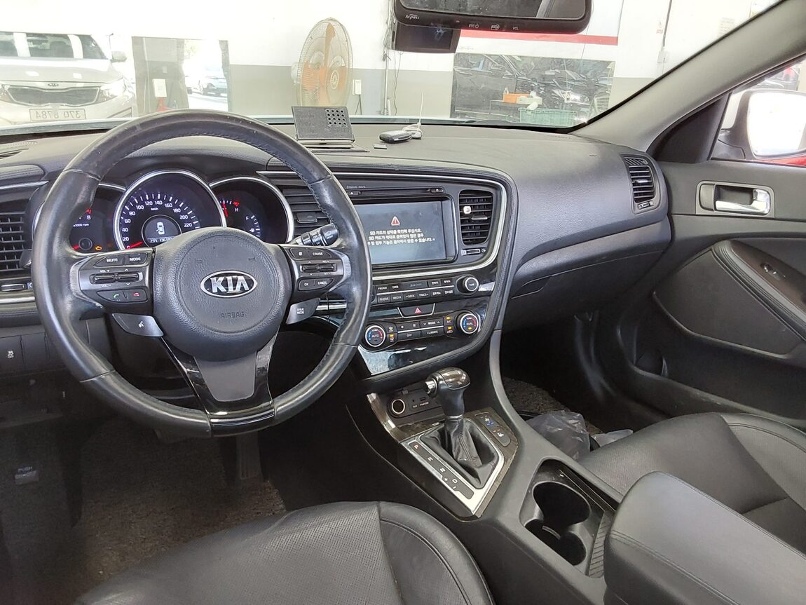 KIA THE NEW K5 2.0 CVVL WORLD CUP SPECIAL 2015 - zdjęcie 11