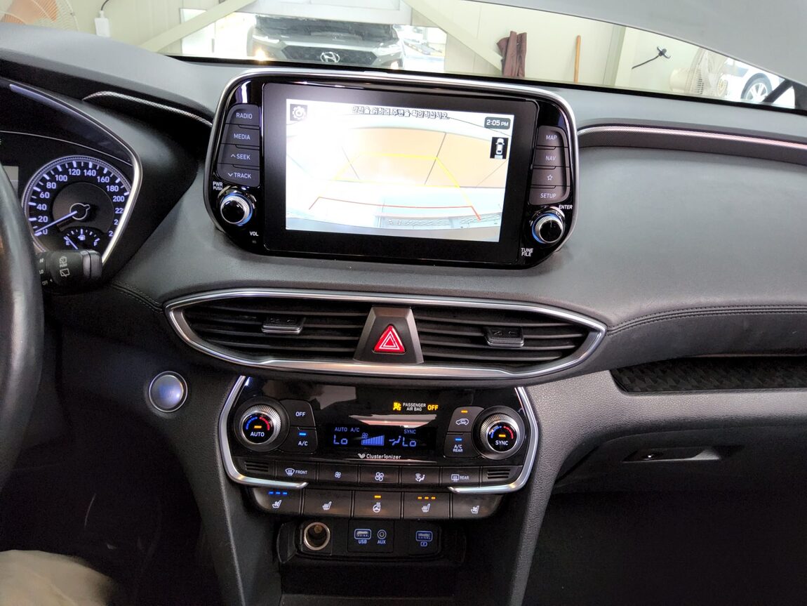HYUNDAI SANTA FE (TM) R2.2 2WD EXCLUSIVE 2019 - zdjęcie 18