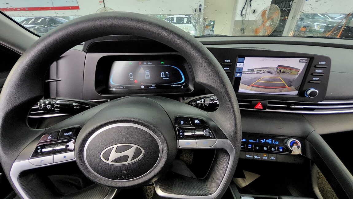 HYUNDAI THE NEW AVANTE (CN7) GASOLINE 1.6 SMART 2024 - zdjęcie 18