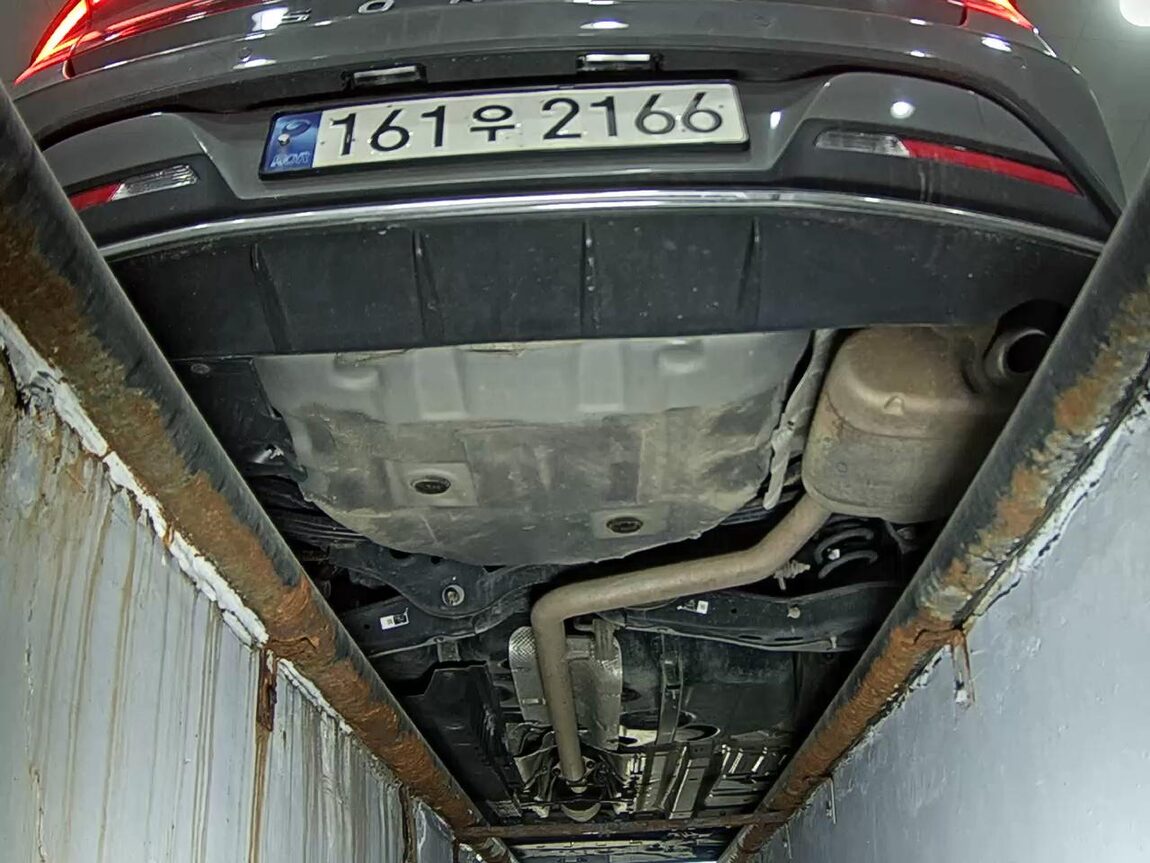 HYUNDAI SONATA (DN8) G2.0 PREMIUM FAMILY 2021 - zdjęcie 8