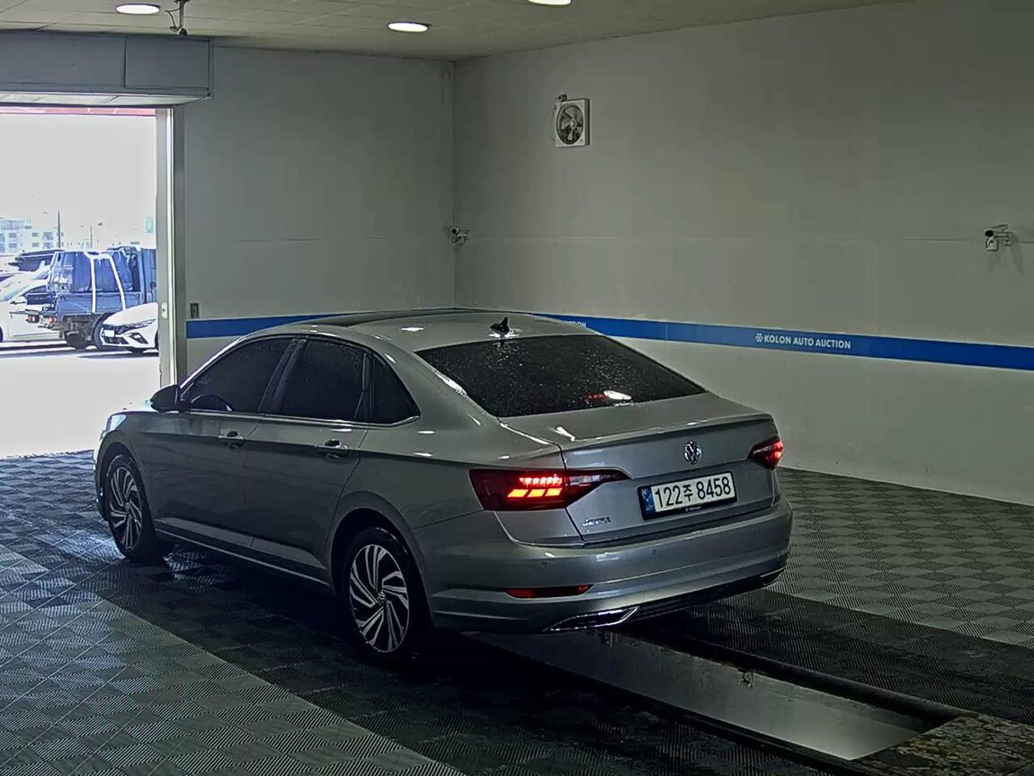 VOLKSWAGEN JETTA (7TH GEN) 1.4 TSI PRESTIGE 2021 - zdjęcie 6