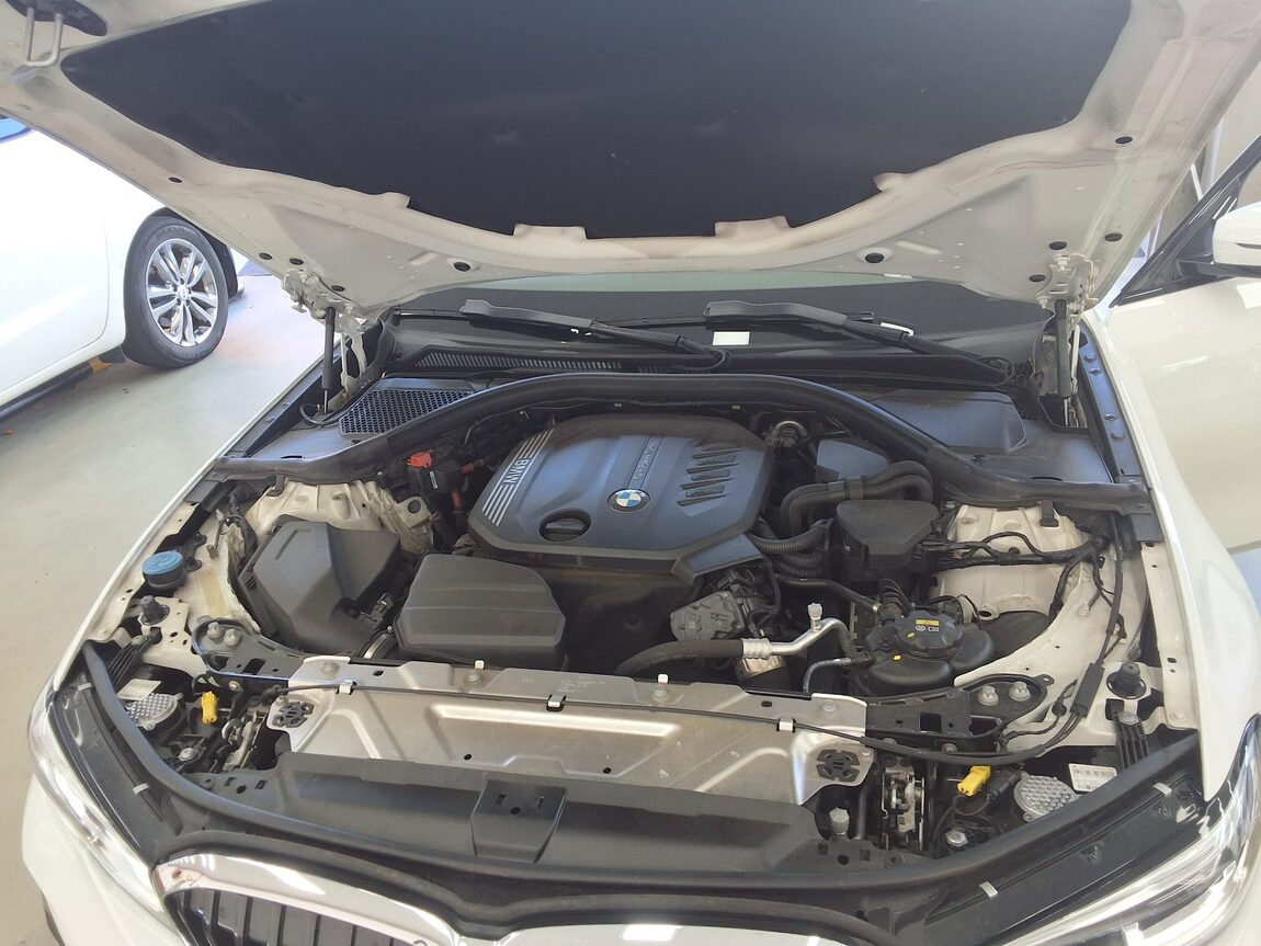 BMW 3 SERIES (7TH GEN) 320d M SPORT PACK 2021 - zdjęcie 20