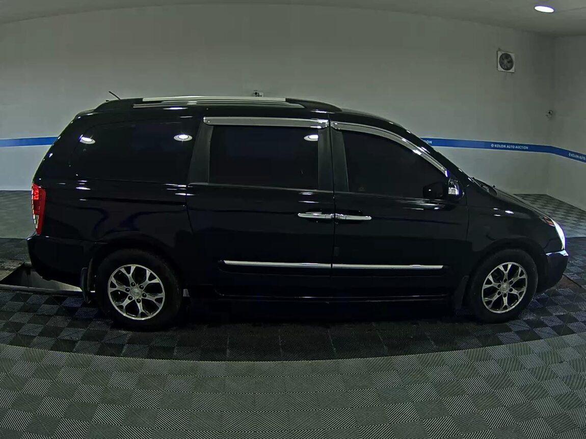 KIA CARNIVAL R 11-SEATER DIESEL GLX PREMIUM MODEL 2014 - zdjęcie 4