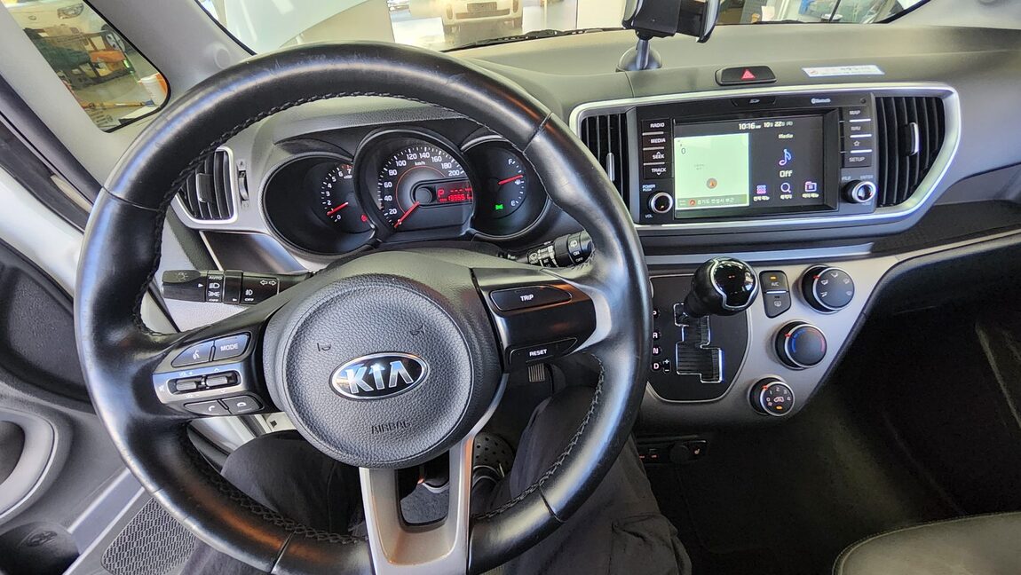 KIA THE NEW RAY 1.0 GASOLINE LUXURY 2019 - zdjęcie 18