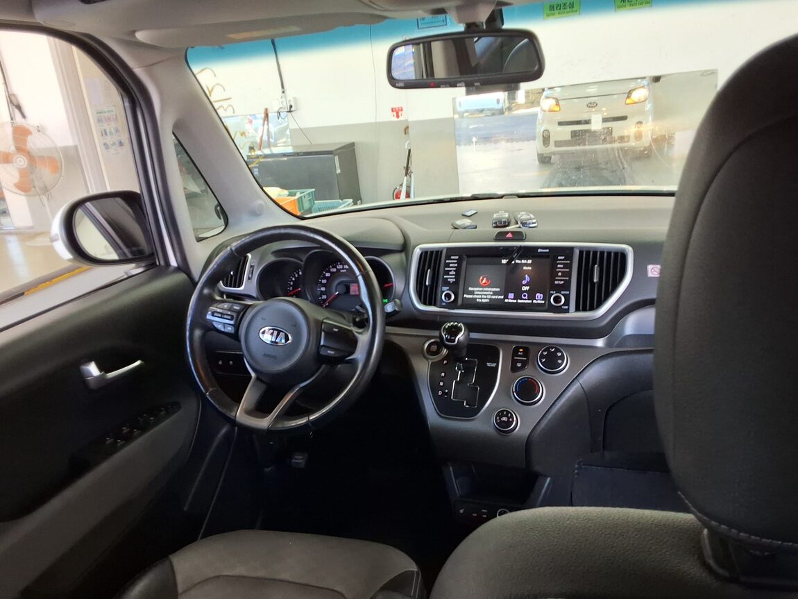 KIA THE NEW RAY 1.0 GASOLINE LUXURY 2019 - zdjęcie 11