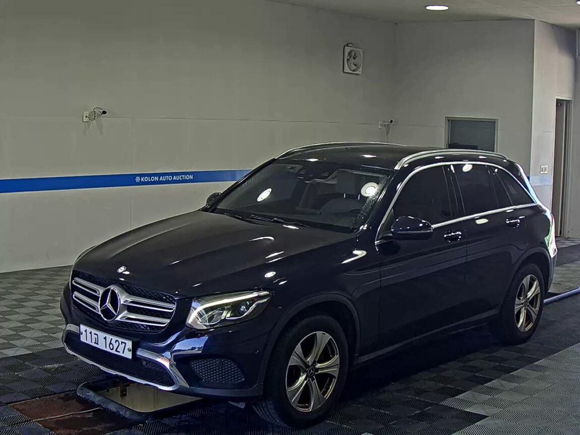 MERCEDES-BENZ GLC-CLASS GLC 220d 4MATIC 2017 - zdjęcie 2
