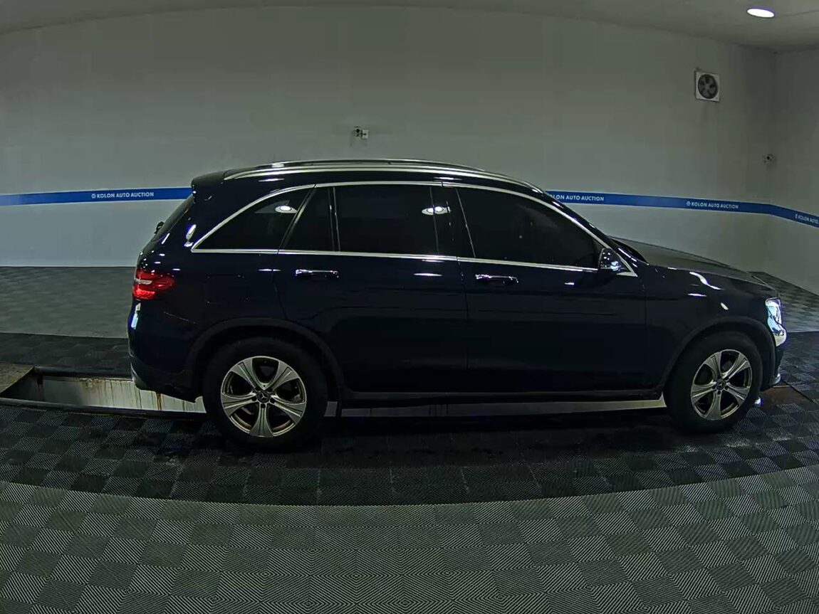 MERCEDES-BENZ GLC-CLASS GLC 220d 4MATIC 2017 - zdjęcie 4