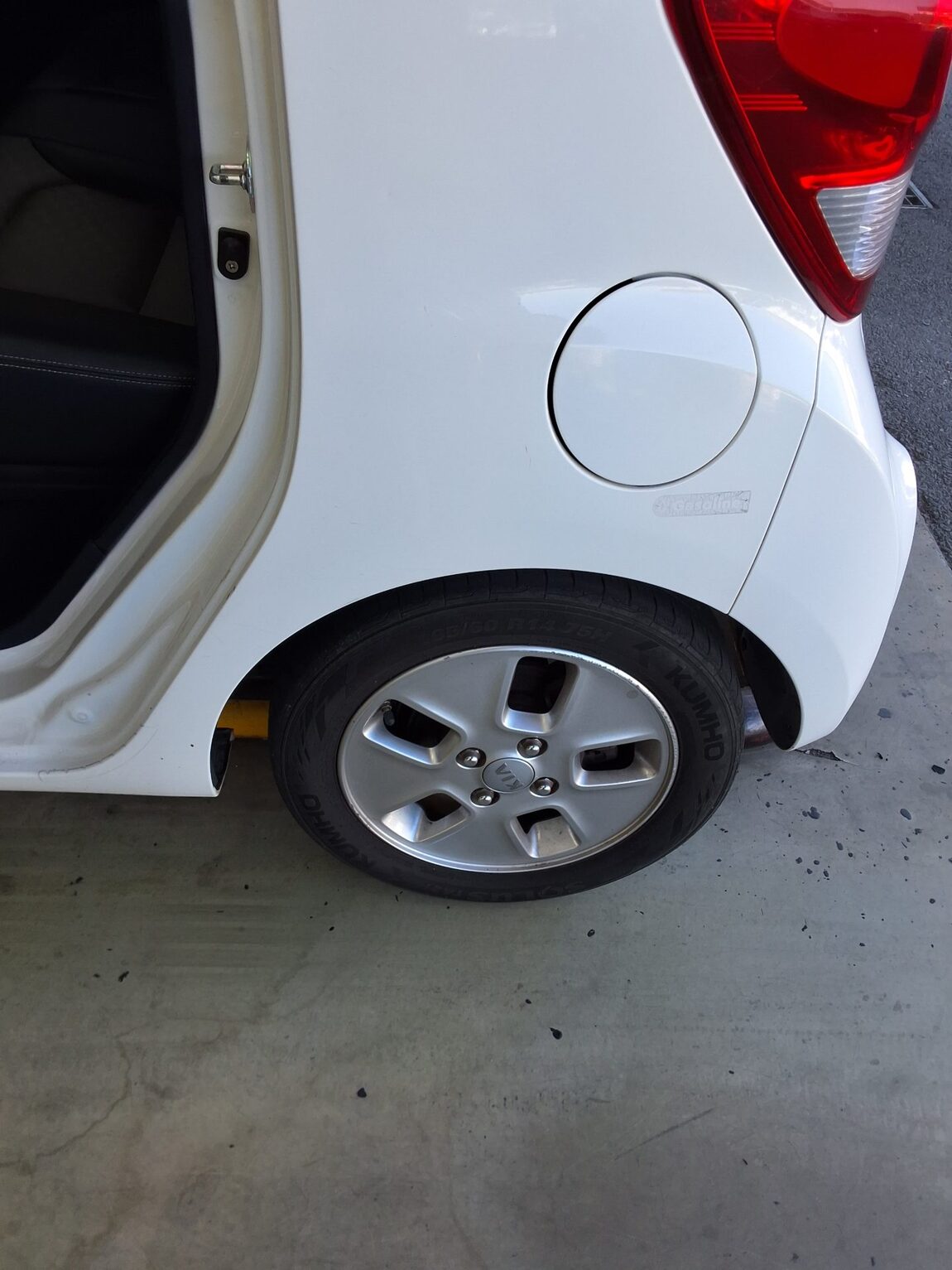KIA THE NEW RAY 1.0 GASOLINE LUXURY 2019 - zdjęcie 21