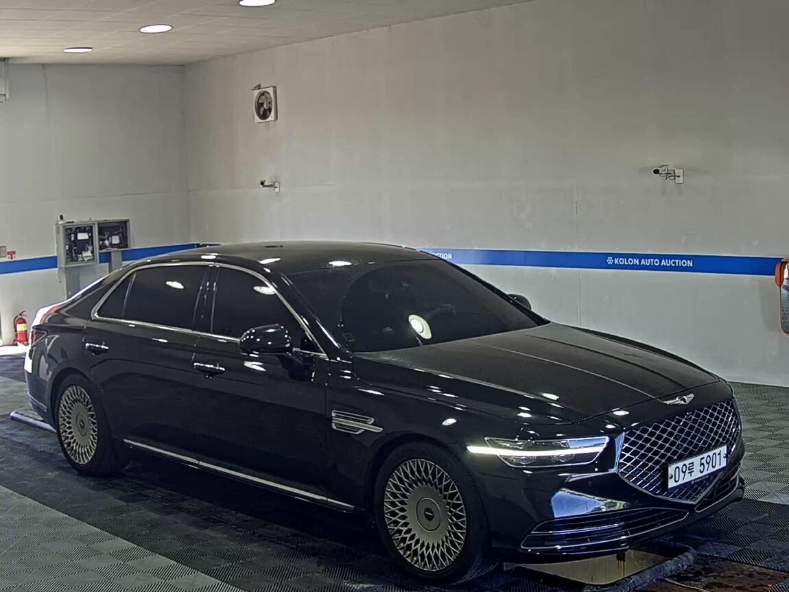 GENESIS G90 5.0 AWD PRESTIGE 2019 - zdjęcie 3