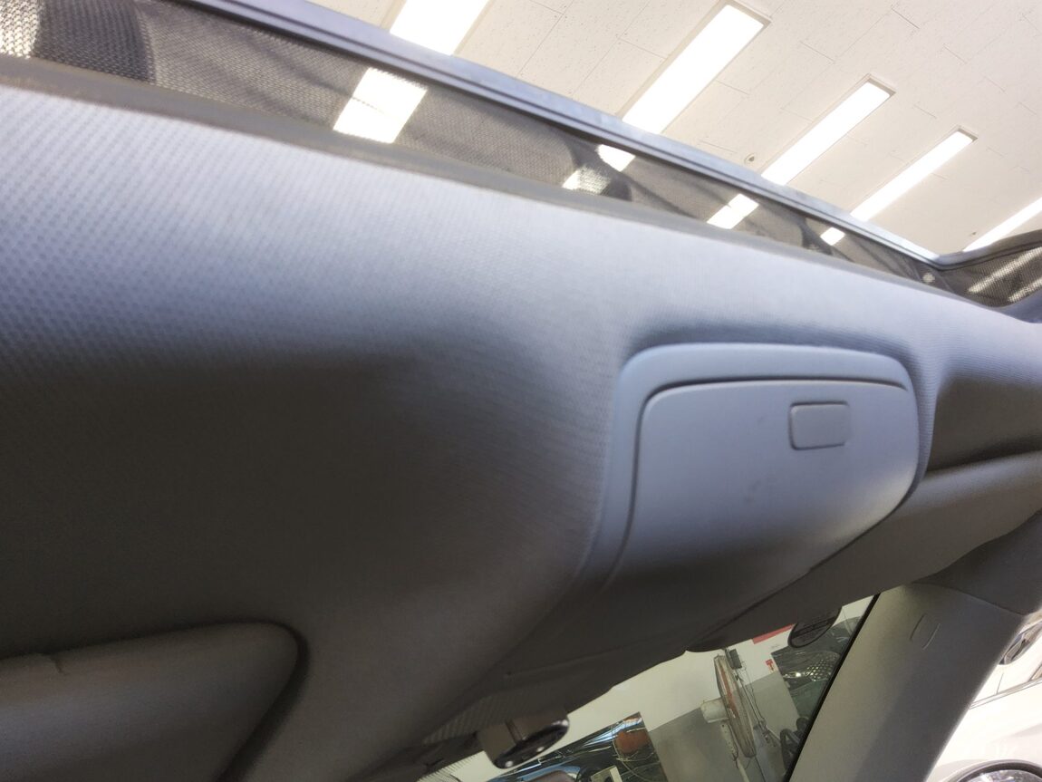 VOLKSWAGEN TIGUAN 2.0 TDI BLUEMOTION PREMIUM 2013 - zdjęcie 18