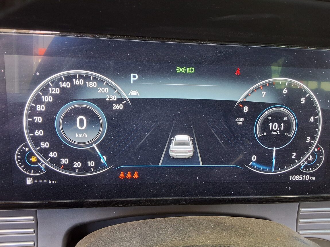 HYUNDAI THE NEW GRANDEUR IG GASOLINE 2.5 LE BLANC 2023 - zdjęcie 9