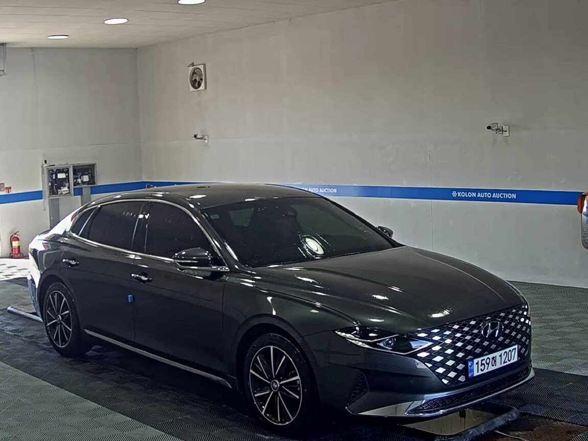 HYUNDAI THE NEW GRANDEUR IG GASOLINE 2.5 LE BLANC 2023 - zdjęcie 3