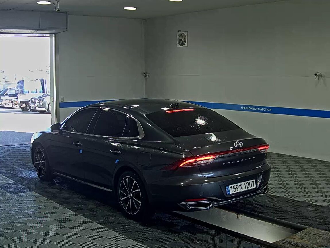 HYUNDAI THE NEW GRANDEUR IG GASOLINE 2.5 LE BLANC 2023 - zdjęcie 6