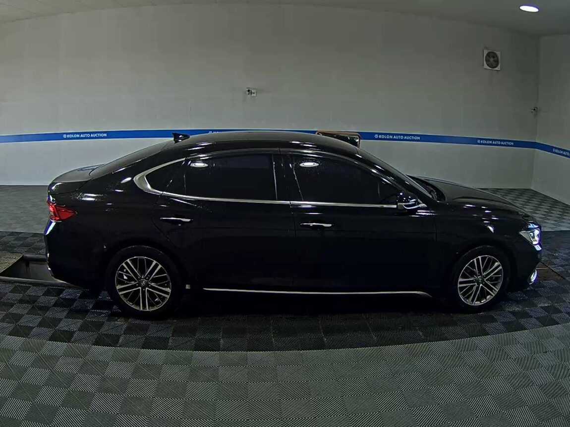 HYUNDAI GRANDEUR IG 2.4 GDi PREMIUM 2019 - zdjęcie 4