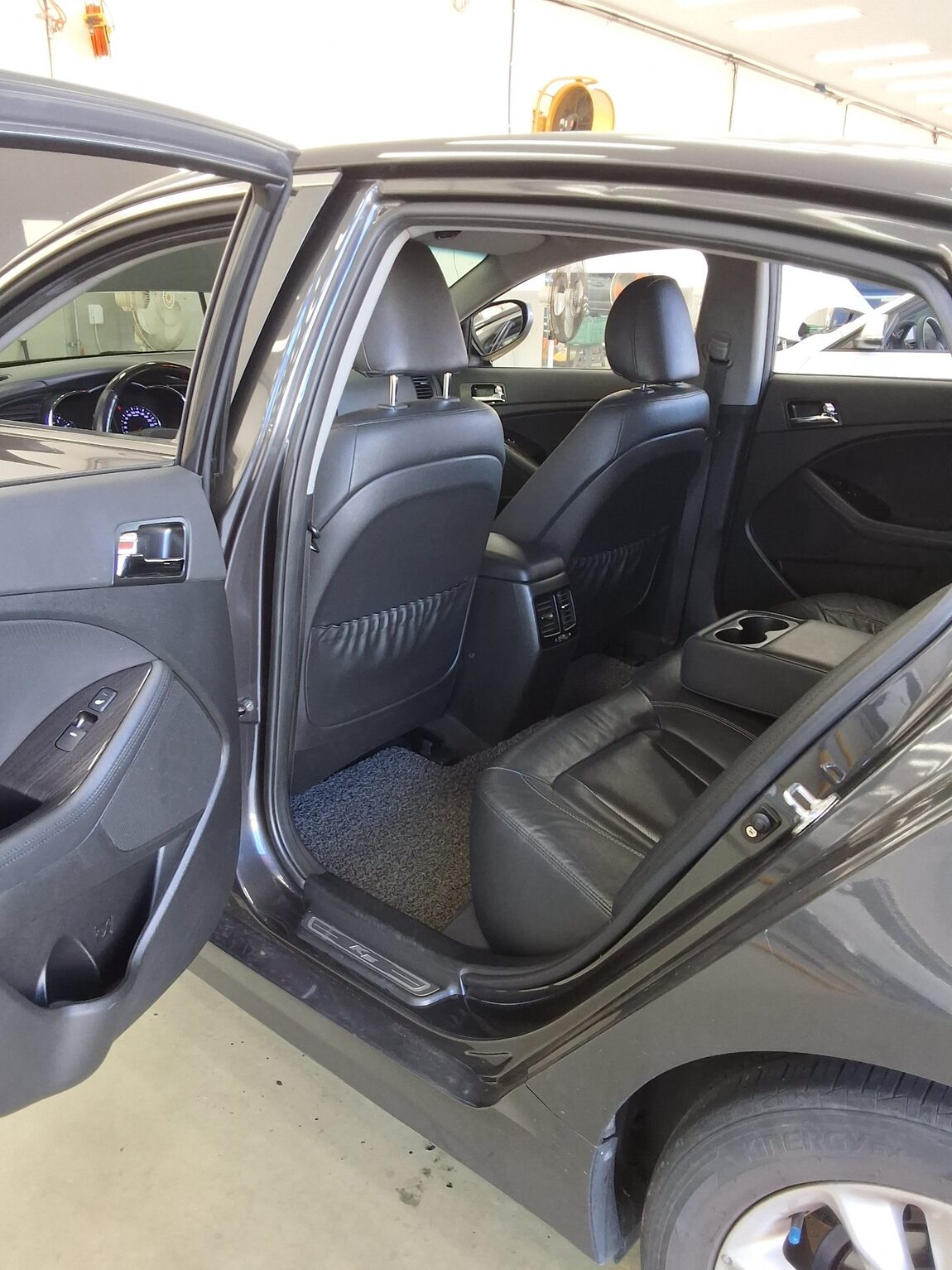 KIA K5 2.0 CVVL NOBLESSE 2013 - zdjęcie 12