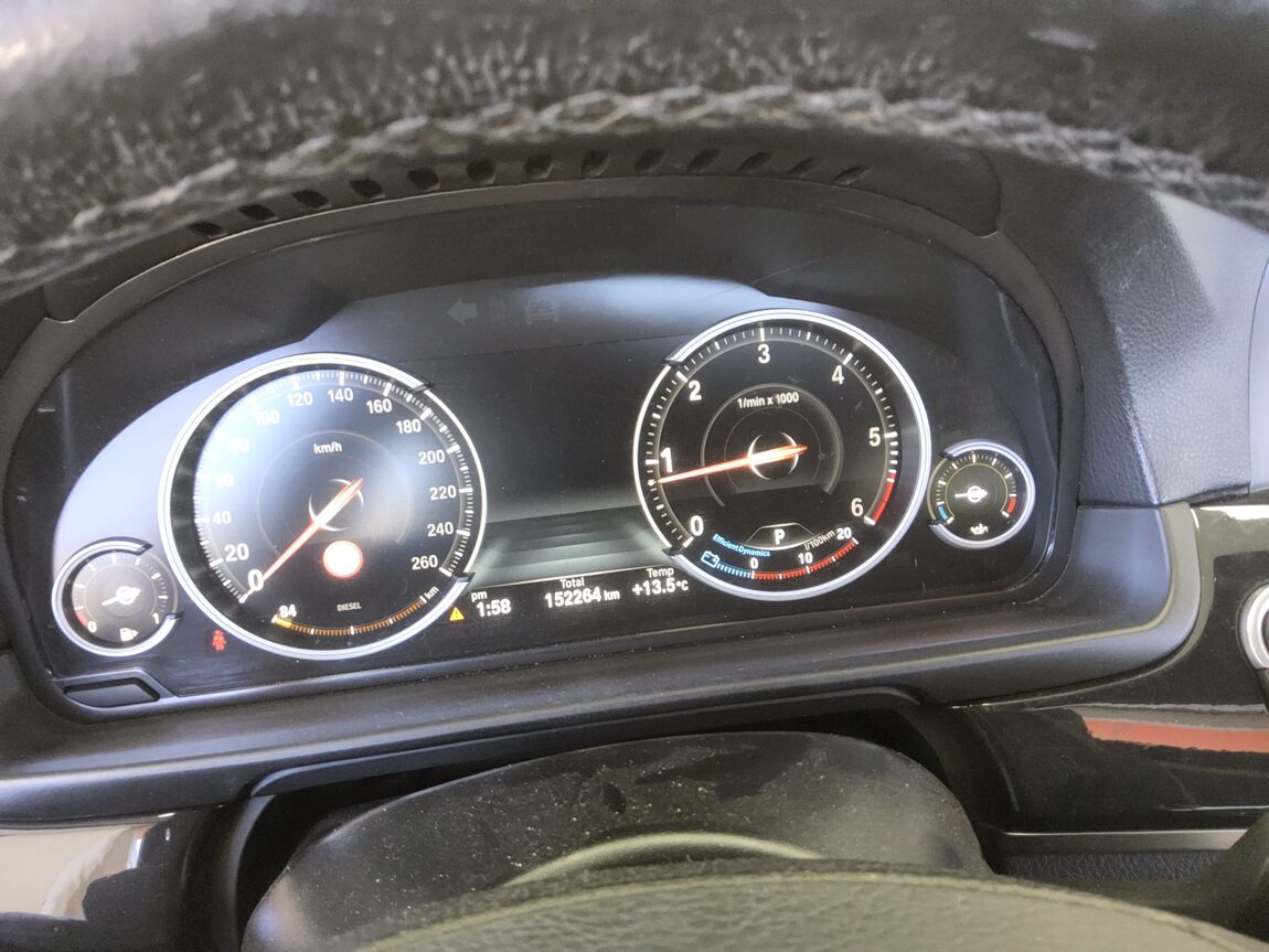 BMW 5 SERIES (6TH GEN) 520d xDRIVE M AERODYNAMIC 2016 - zdjęcie 9