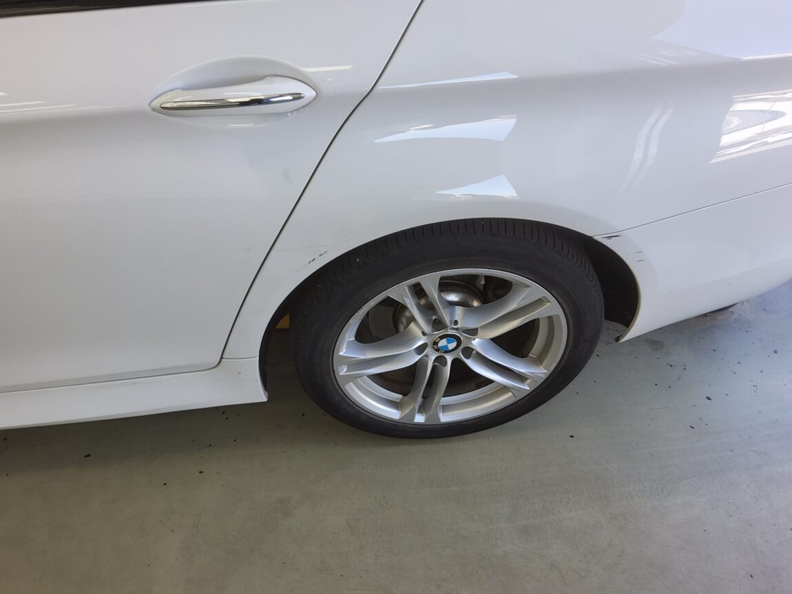 BMW 5 SERIES (6TH GEN) 520d xDRIVE M AERODYNAMIC 2016 - zdjęcie 22