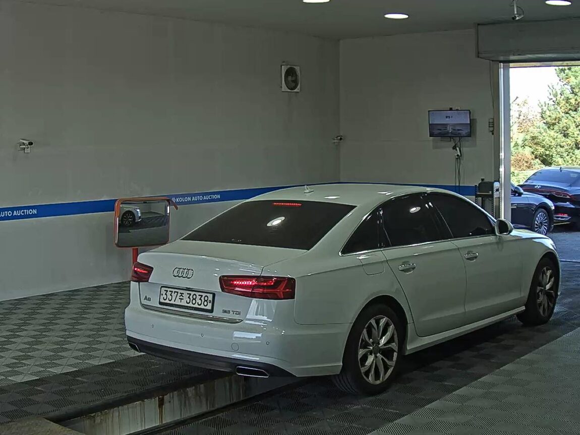 AUDI A6 (4TH GEN) 35 TDI PREMIUM 2016 - zdjęcie 5