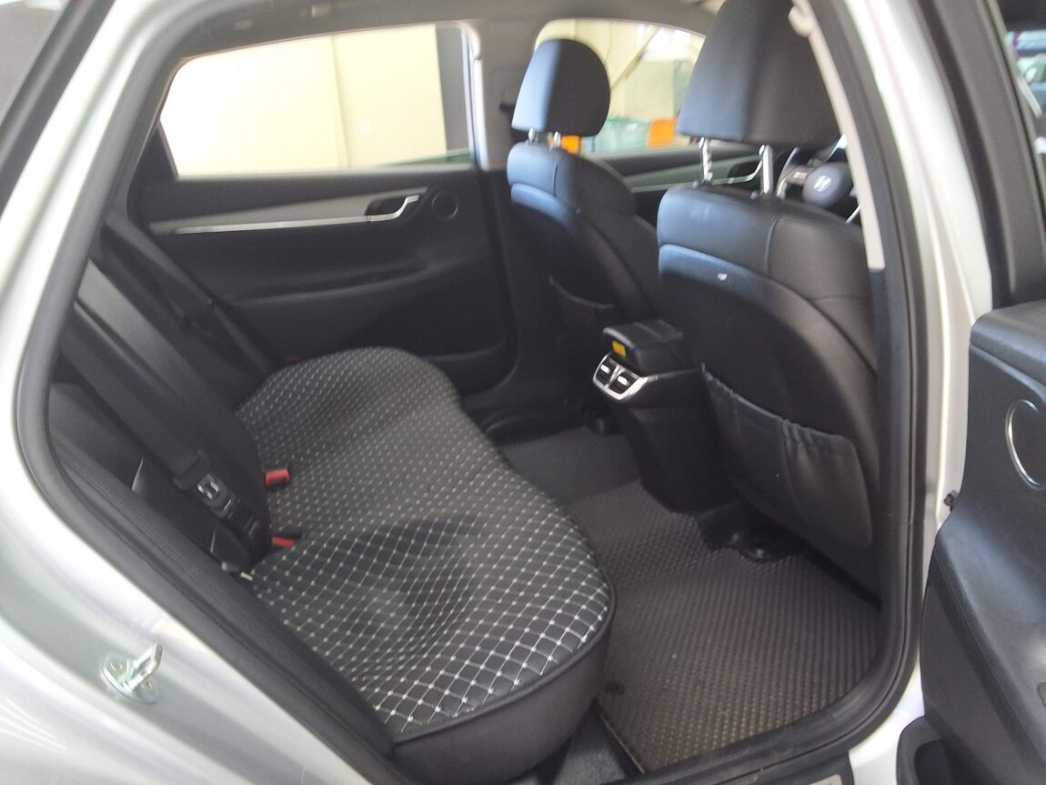 HYUNDAI THE NEW GRANDEUR IG LPi 3.0 BUSINESS DELUXE TYPE 2022 - zdjęcie 14
