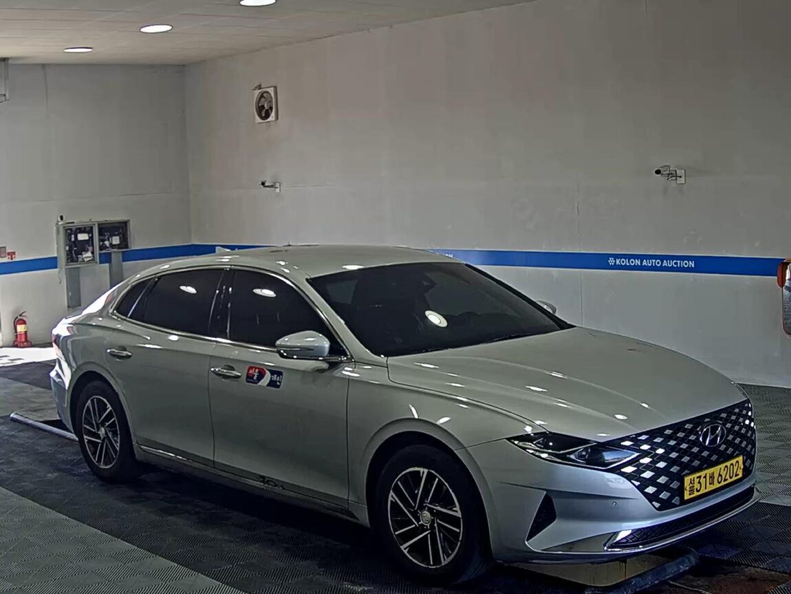 HYUNDAI THE NEW GRANDEUR IG LPi 3.0 BUSINESS DELUXE TYPE 2022 - zdjęcie 3