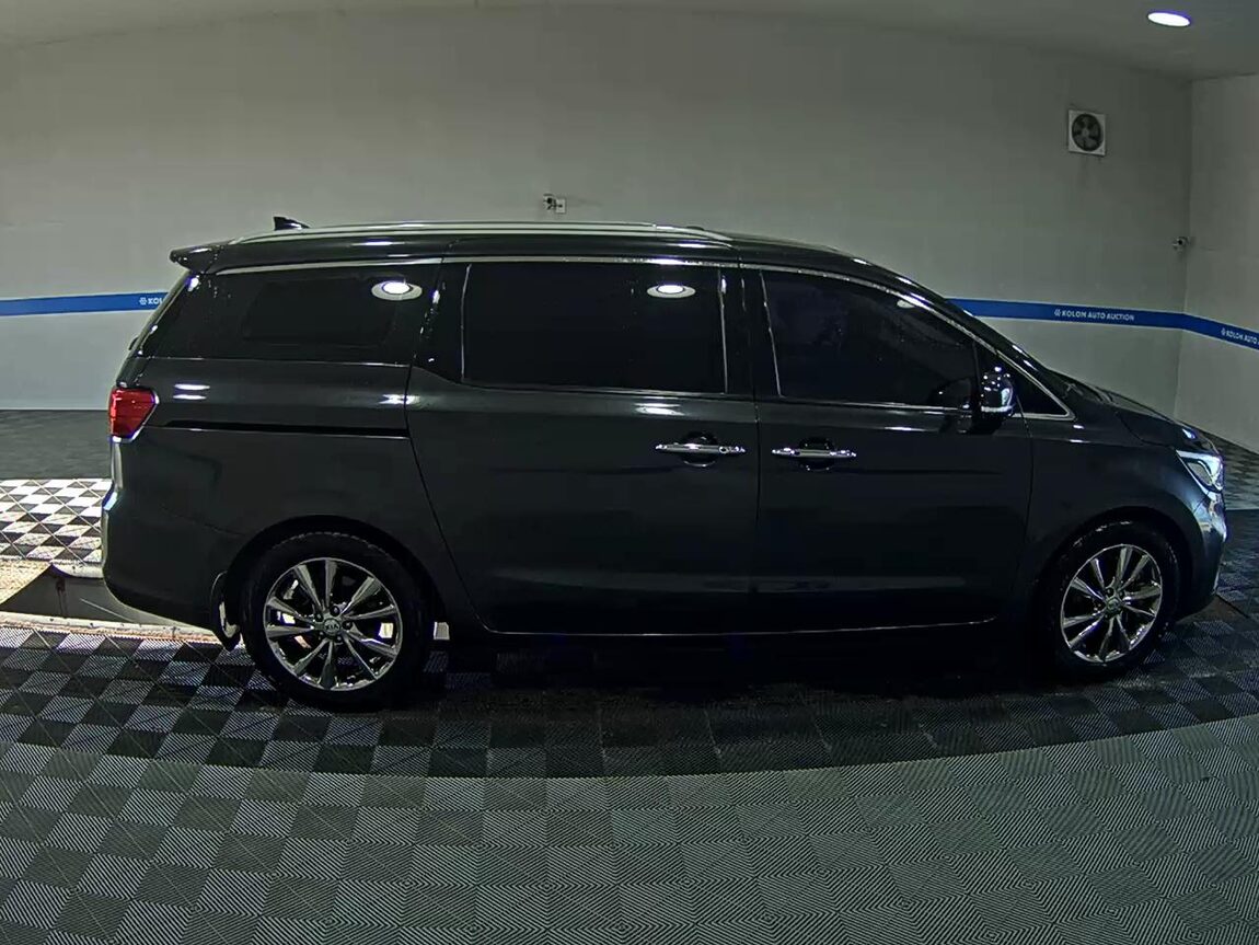 KIA THE NEW CARNIVAL 9-SEATER DIESEL NOBLESSE SPECIAL 2019 - zdjęcie 4