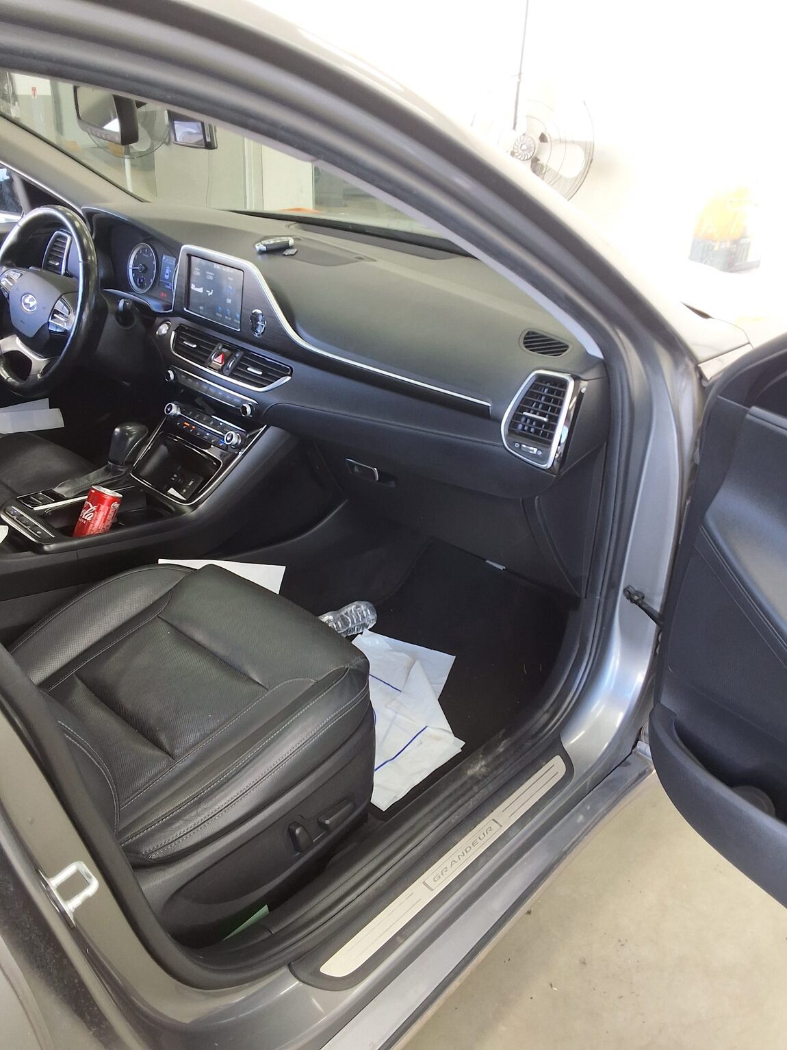 HYUNDAI GRANDEUR IG 3.0 LPi RENTAL CAR MODERN 2018 - zdjęcie 14
