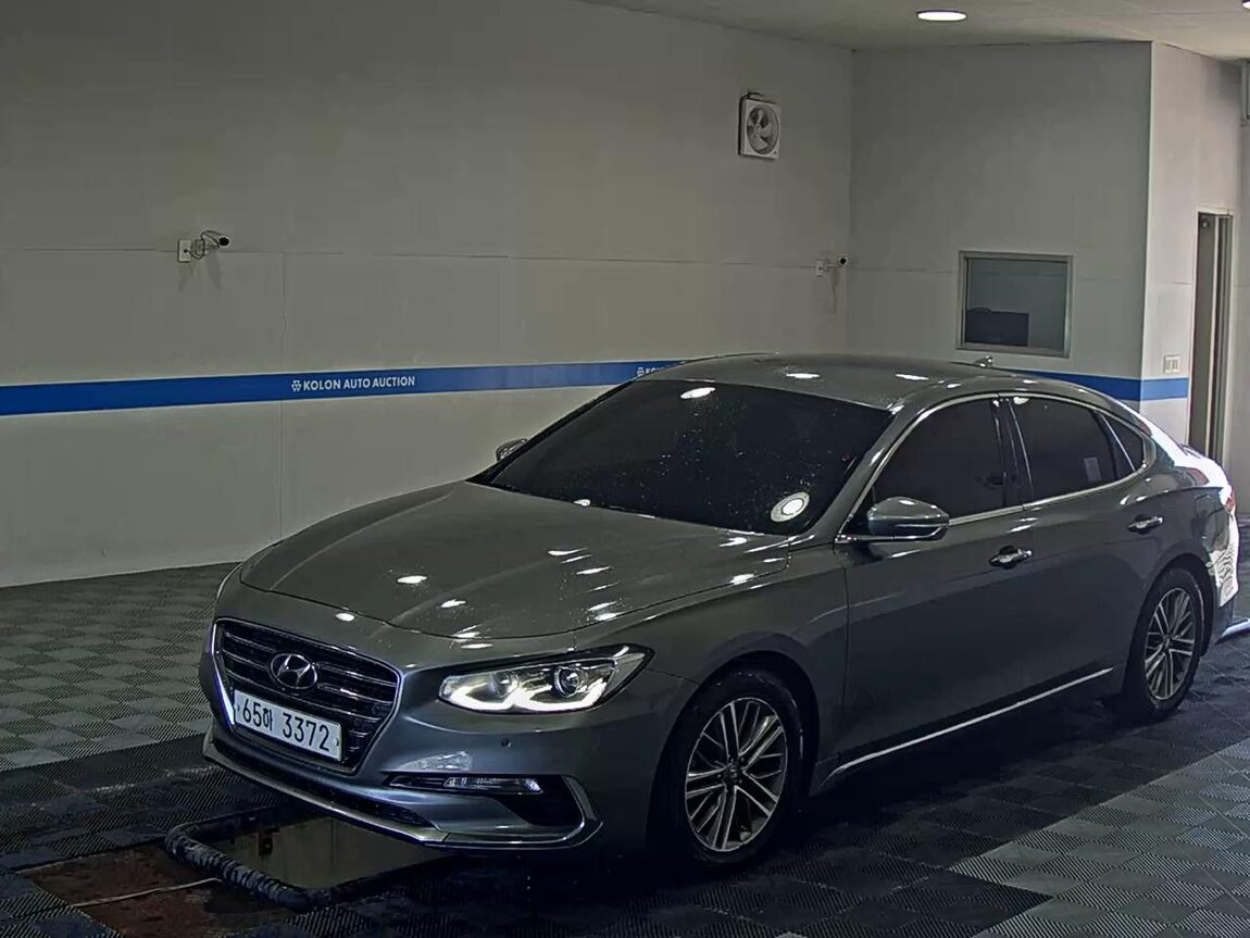HYUNDAI GRANDEUR IG 3.0 LPi RENTAL CAR MODERN 2018 - zdjęcie 2