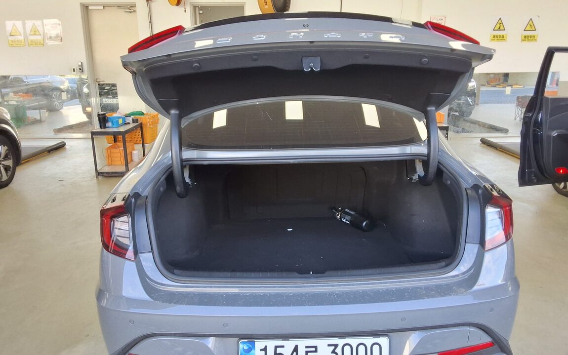 HYUNDAI SONATA (DN8) HYBRID 2.0 HEV MODERN 2022 - zdjęcie 15