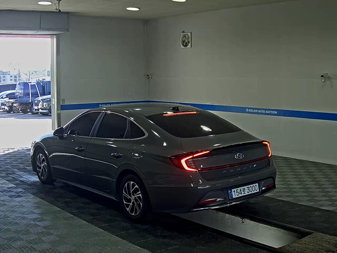 HYUNDAI SONATA (DN8) HYBRID 2.0 HEV MODERN 2022 - zdjęcie 6
